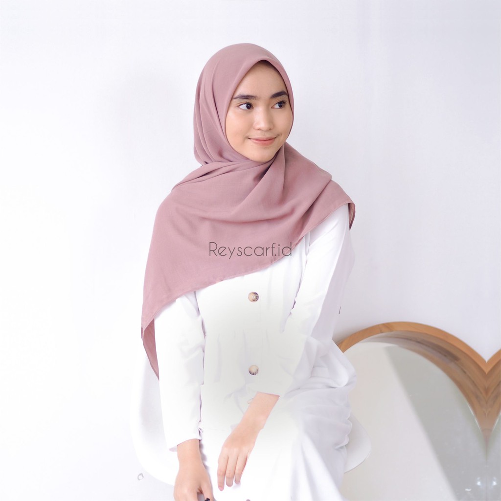 Hijab Segiempat Voal Basic By Reyscarf Bahan Voal Premium Adem Banyak Pilihan Warna Elegant Bisa COD