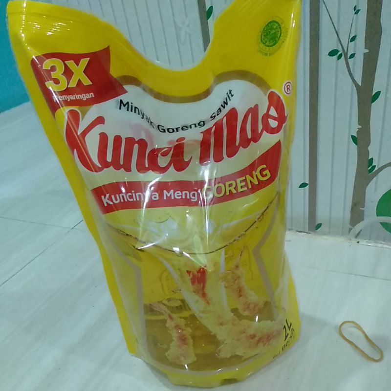 

Minyak goreng 2L Kunci mas