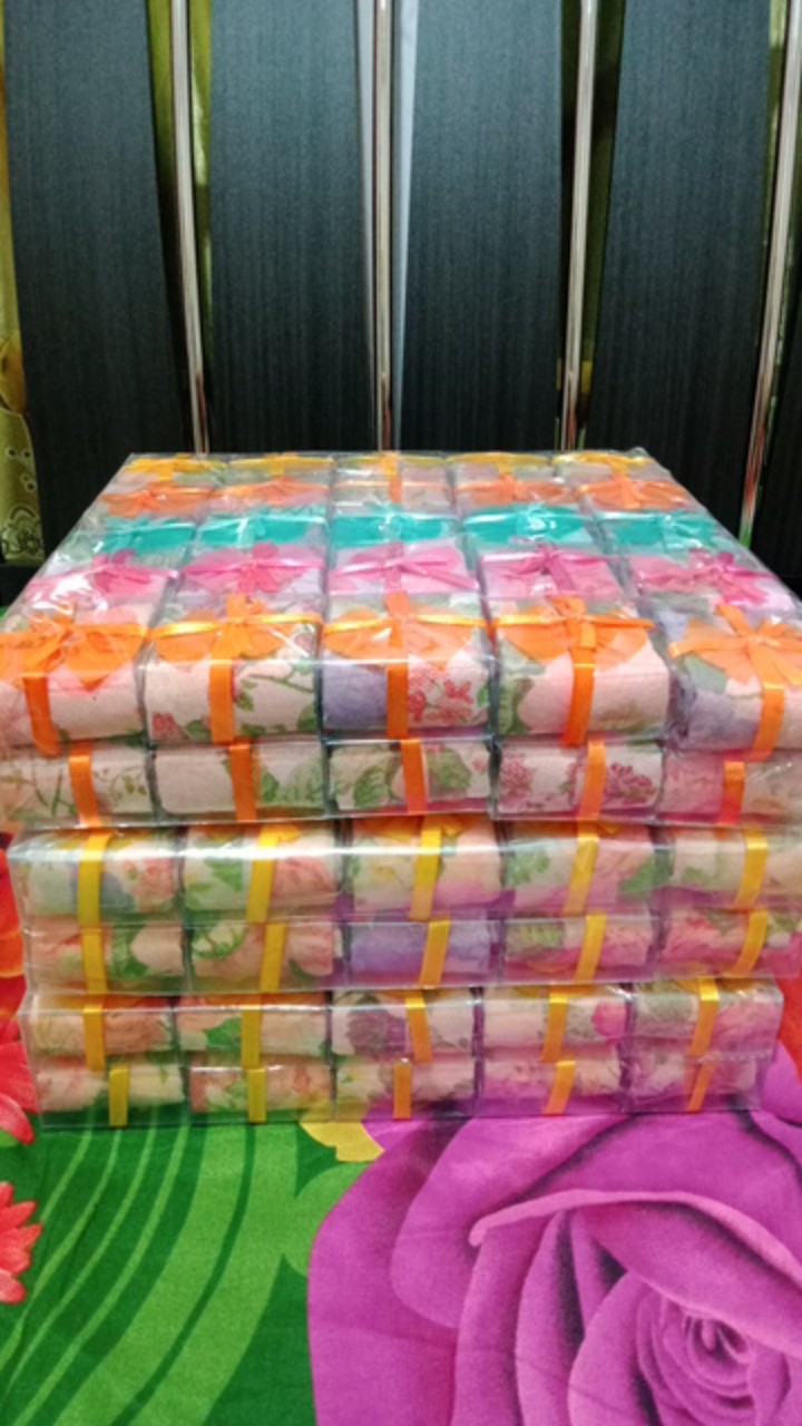 Souvenir Pernikahan Tempat Tisu Puring