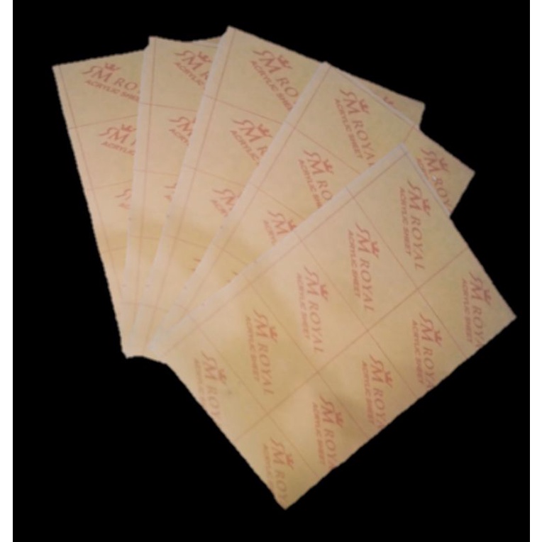 akrilik lembaran. potongan 2mm  ukuran 30x40 cm