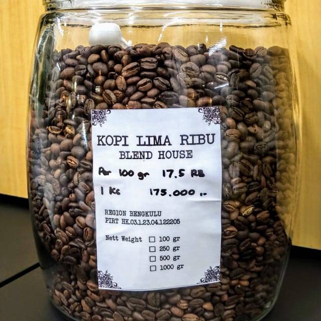 

BLAND HOUSE 1KG