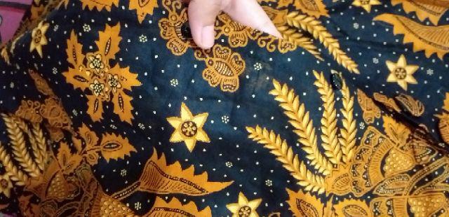 Terlaris Serut Genes Jelita Tunic Navbor Yelbor Whitbor Creambor Tunik Batik Modern Hrb030 Dolbi Dob