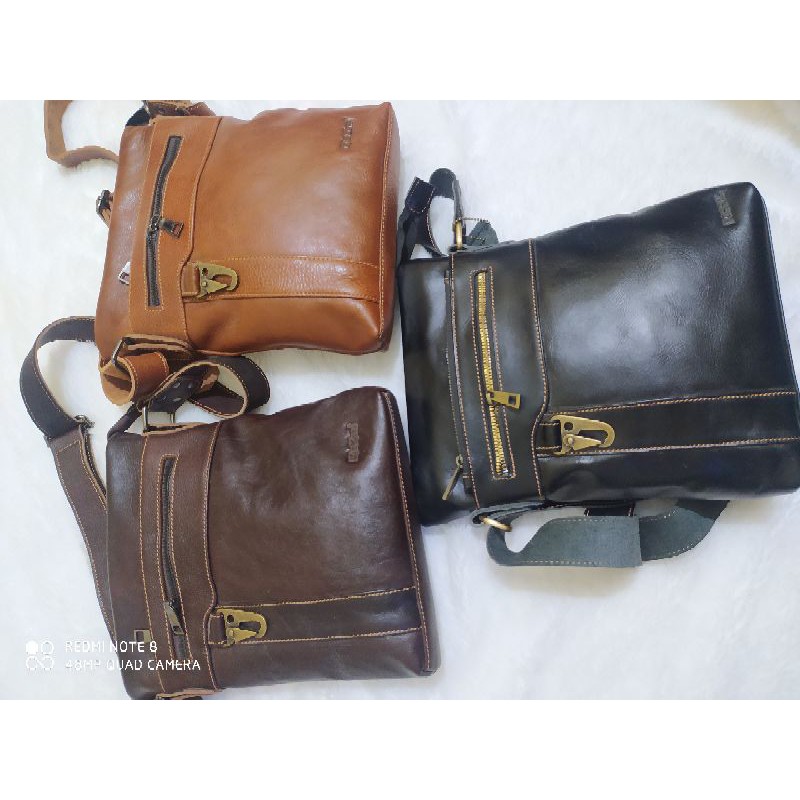 Tas Selempang kulit Sapi model Ring V