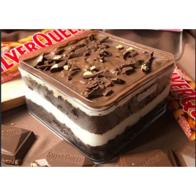 

DESSERT BOX VARIAN CHOCOQUEEN