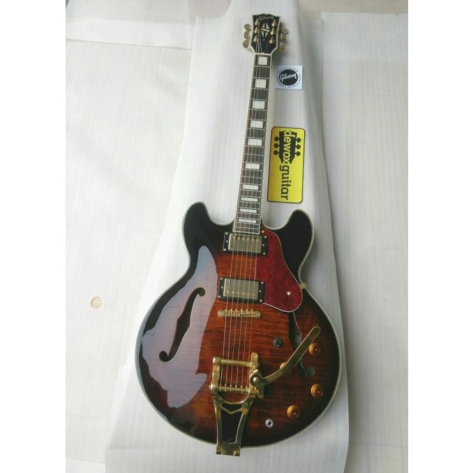 Ramadhan Sale-Gitar Gibson Es-355 Bigsby - Electric Guitar