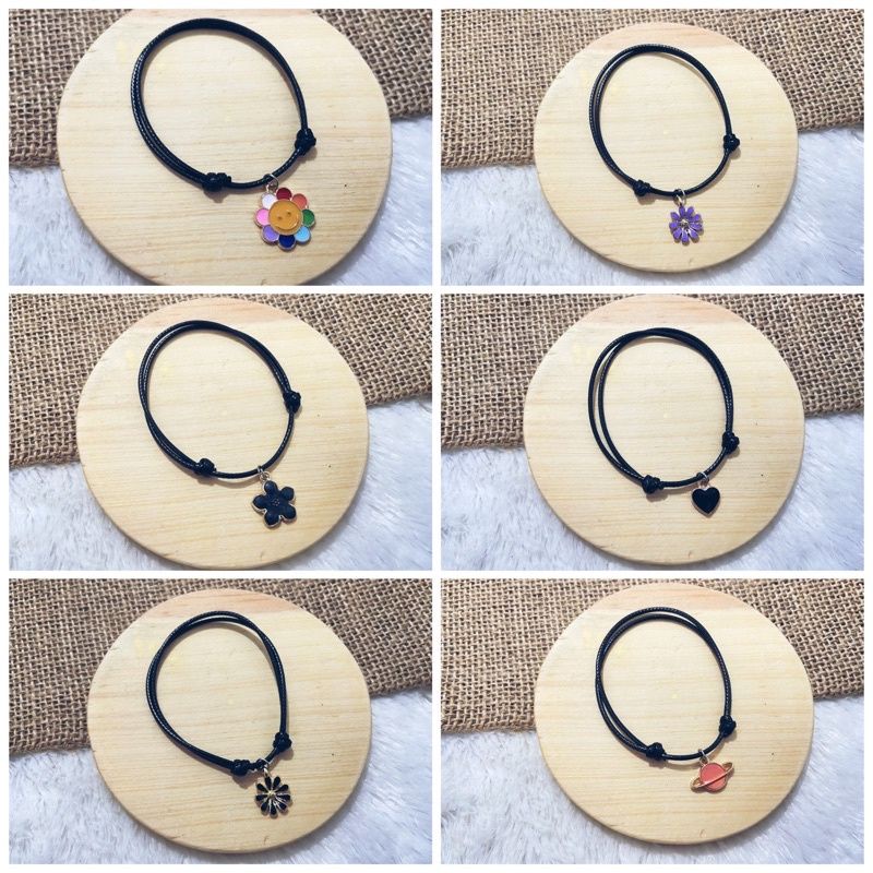 Gelang karakter tali korea