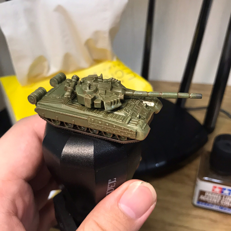 4Pcs Mainan Model Tank Tempur Soviet T-80 Israel Merkava MK4 Mini 4D Finished 1 / 144 Dengan Bola Baja