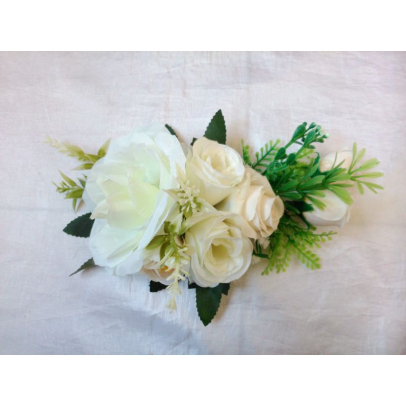 rangkaian bunga seserahan