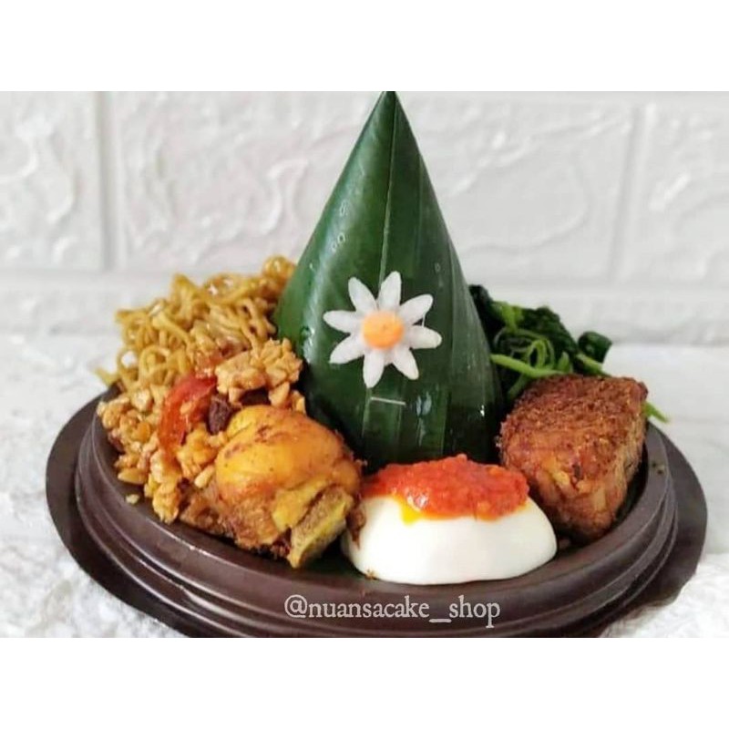 

NASI TUMPENG / TUMPENG MINI (MINIMAL ORDER 10 PCS)