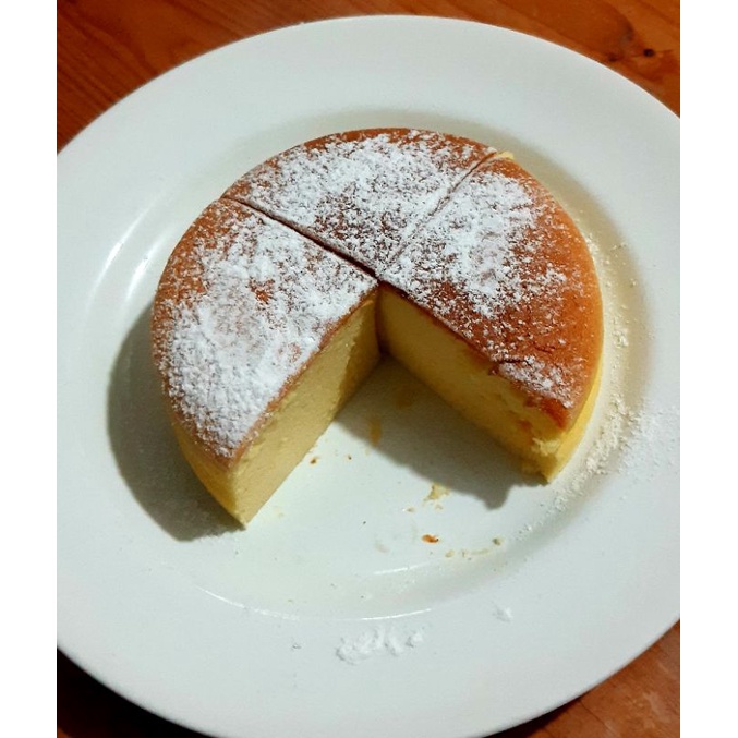 

japanese cheese cake ( roti keju lembut)