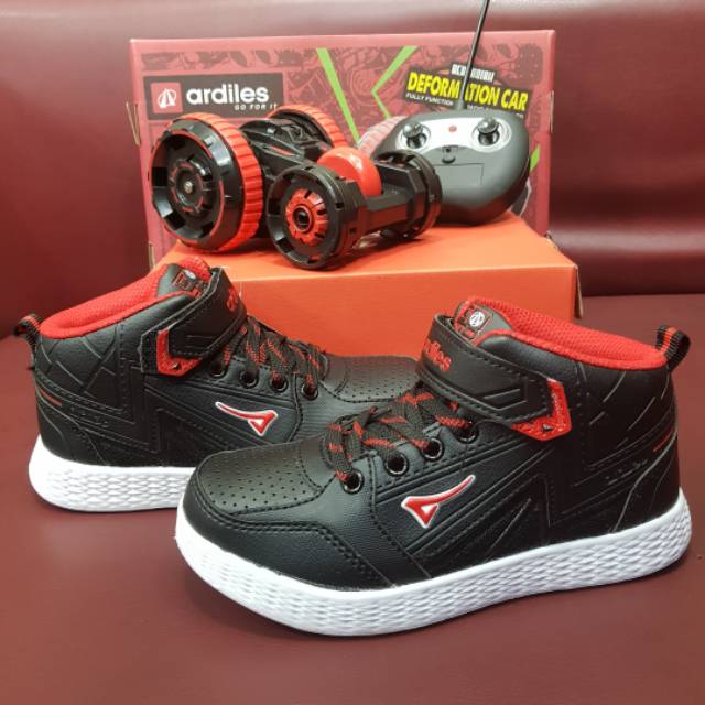 Download Gambar Mobil  Remot Ardiles RIchi Mobil 