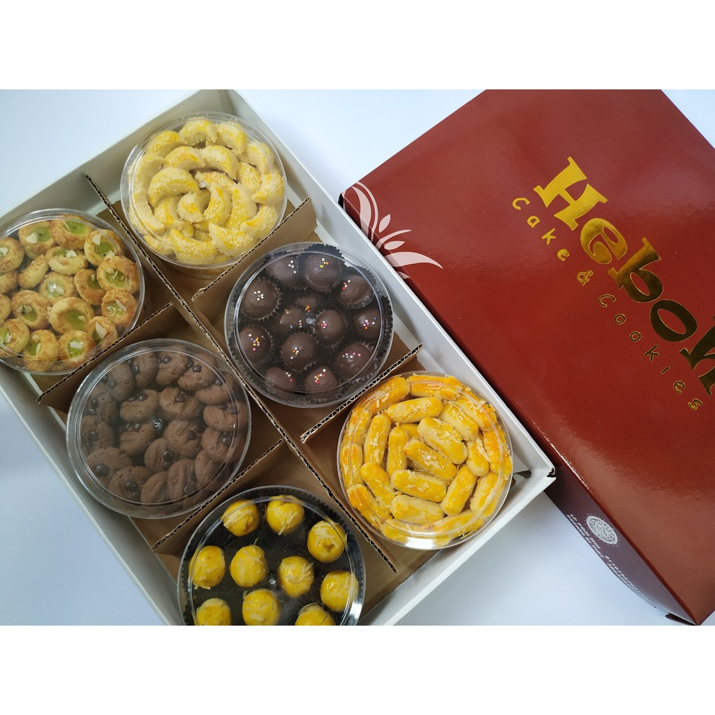 

Paket 18 Kue Kering Lebaran Premium Isi 6 Toples By Heboh Cookies