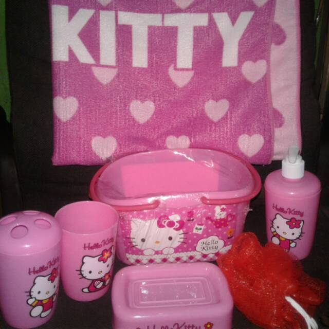 Promoo Bathroom Set Dan Handuk Karakter Hellokitty Shopee Indonesia