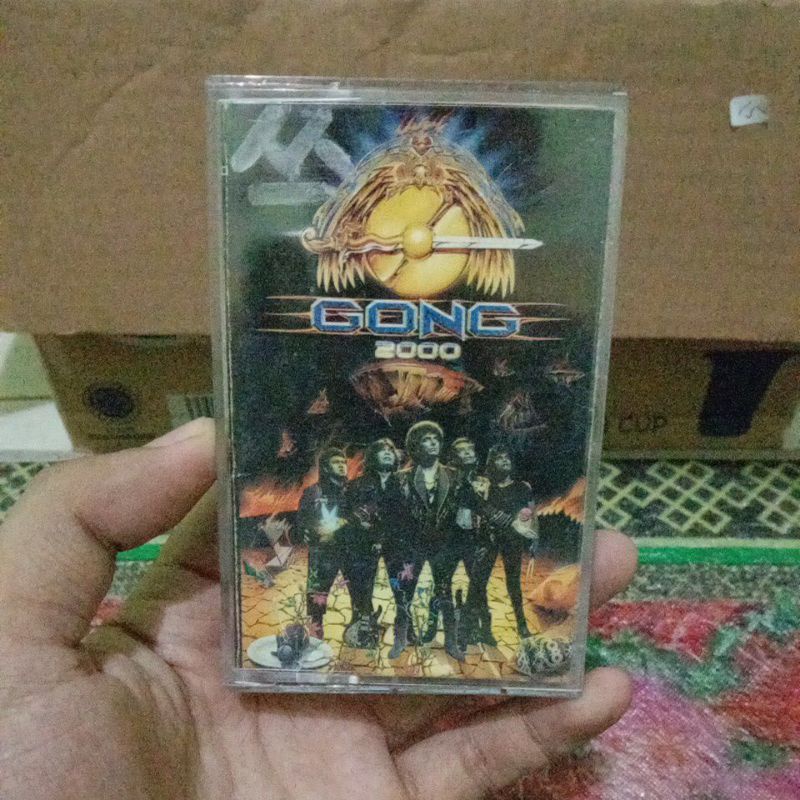 Kaset Pita Gong 2000 (Godbless)