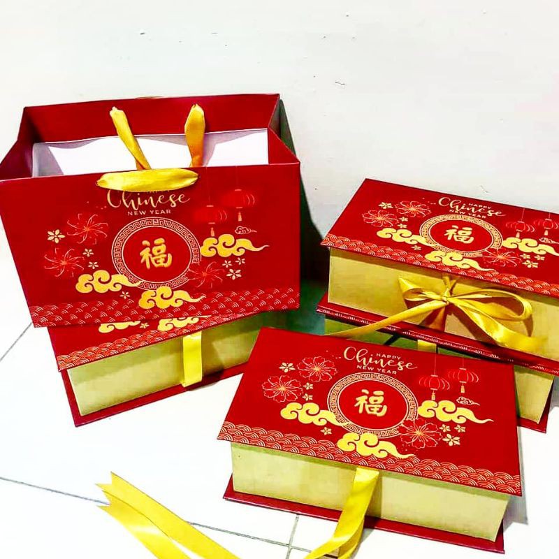 

Hampers kotak imlek