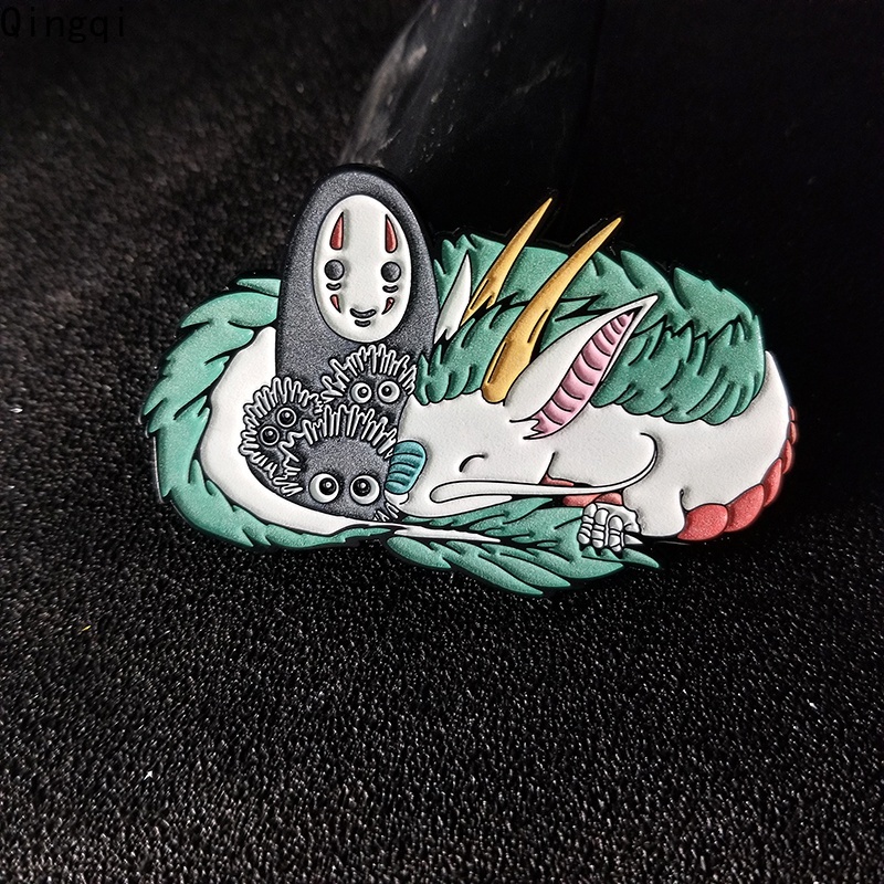 Pin Bros Enamel Desain Kartun Anime Spirited Away Dragon Warna Putih Untuk Dekorasi Pakaian