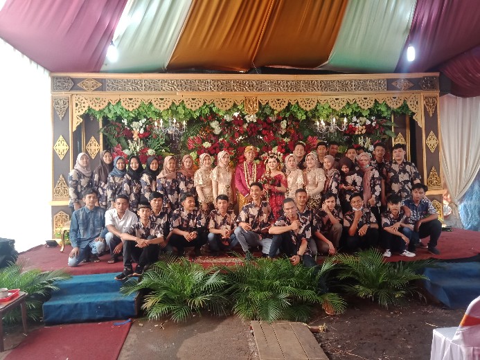 Batik Couple | Batik Couple Modern | Couple Batik