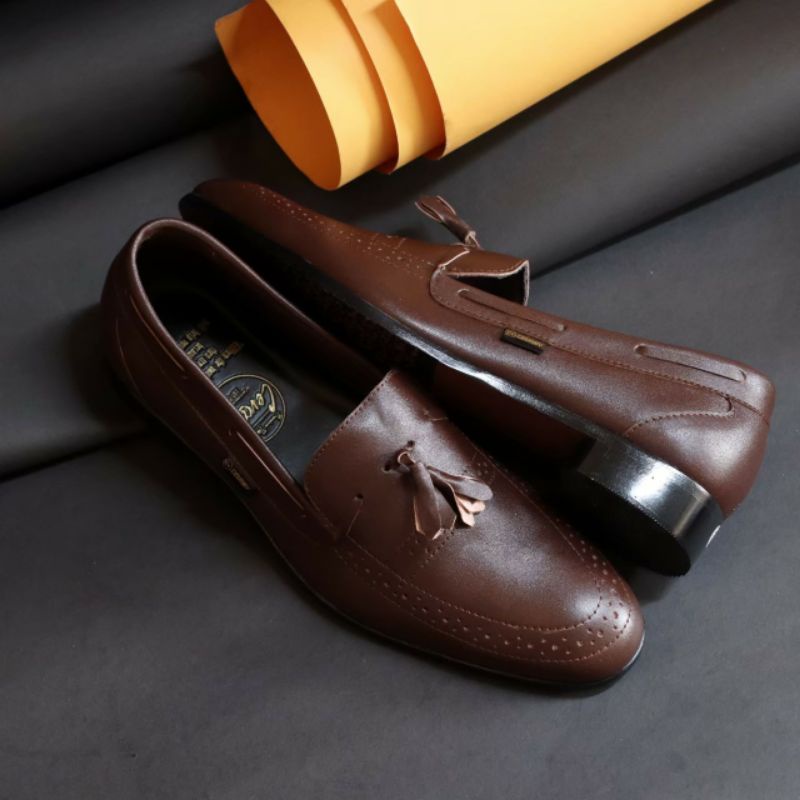 DRESSROSA BROWN Sepatu Pria Pantofel Kulit Asli Pentopel Pantopel Casual Formal Slop Kerja Kantor Original