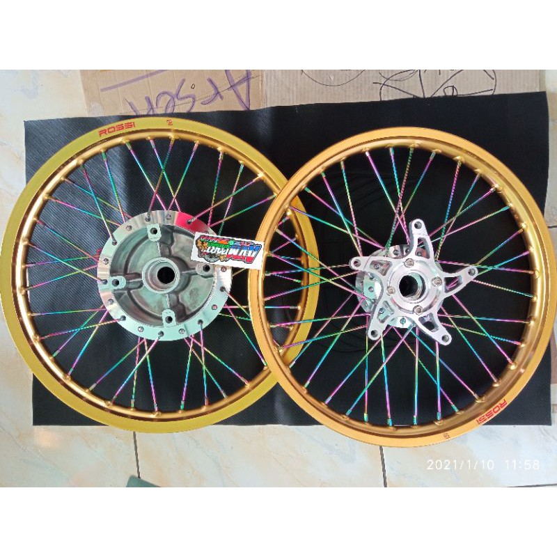 sepaket velg CBR veleg cb150r new pelek rossi new cb150r rim rossi