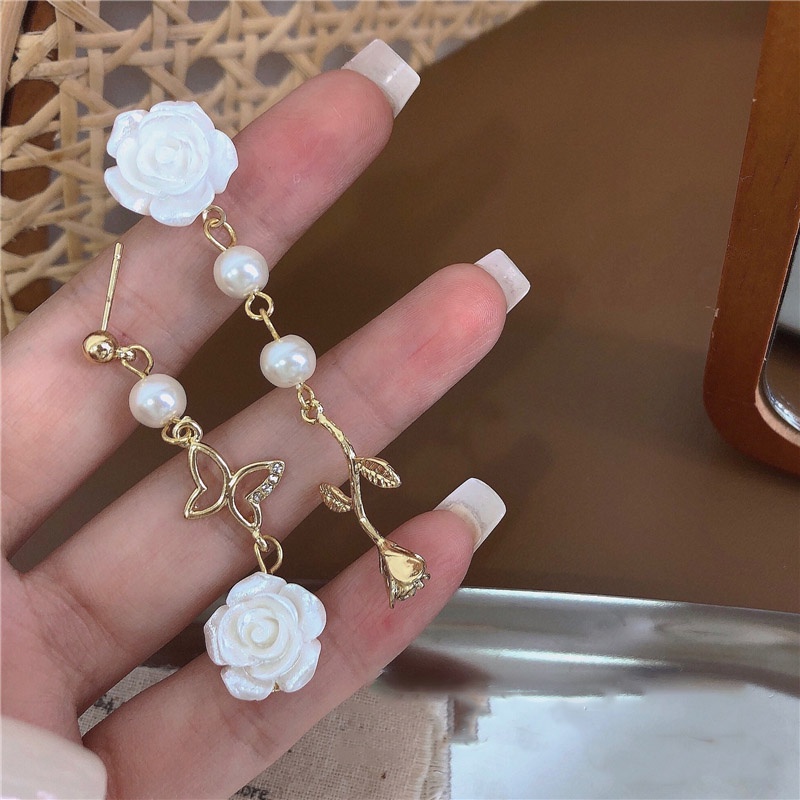 Anting Tusuk Gantung Asimetris Desain Bunga Mawar + Kupu-Kupu Bahan Silver 925 Untuk Wanita