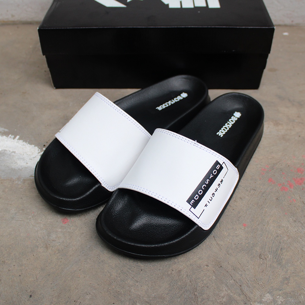 Sandal Selop Pria Distro Terbaru Boyscode Kanji Japan / Sandal Slide Pria / Sandal Slip On Pria