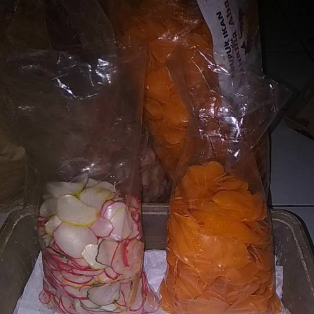 

kerupuk mentah untuk seblak 250gr