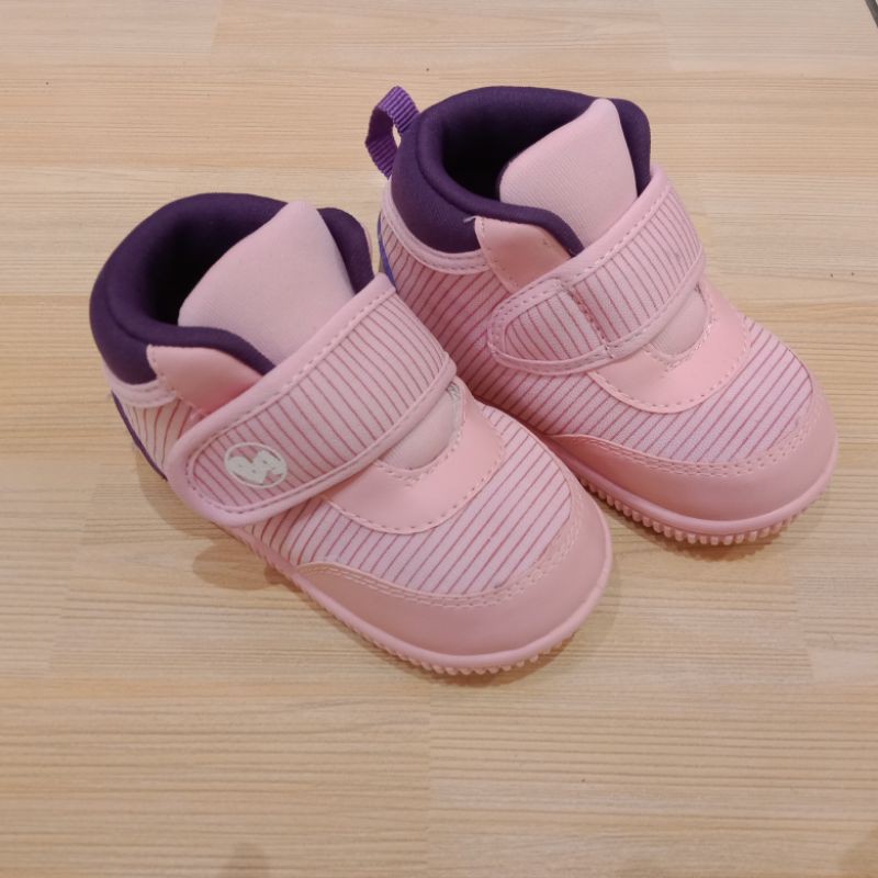 BUBBLE GUMMERS SEPATU ANAK BAYI PEREMPUAN PINK 1,2,3 TAHUN LEMBUT DAN EMPUK BY BATA