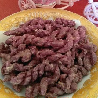 

250 GRAM UNTIR-UNTIR MANIS (BERGULA)