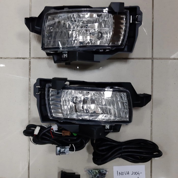 FOGLAMP LAMPU KABUT MOBIL INNOVA 2004-2008
