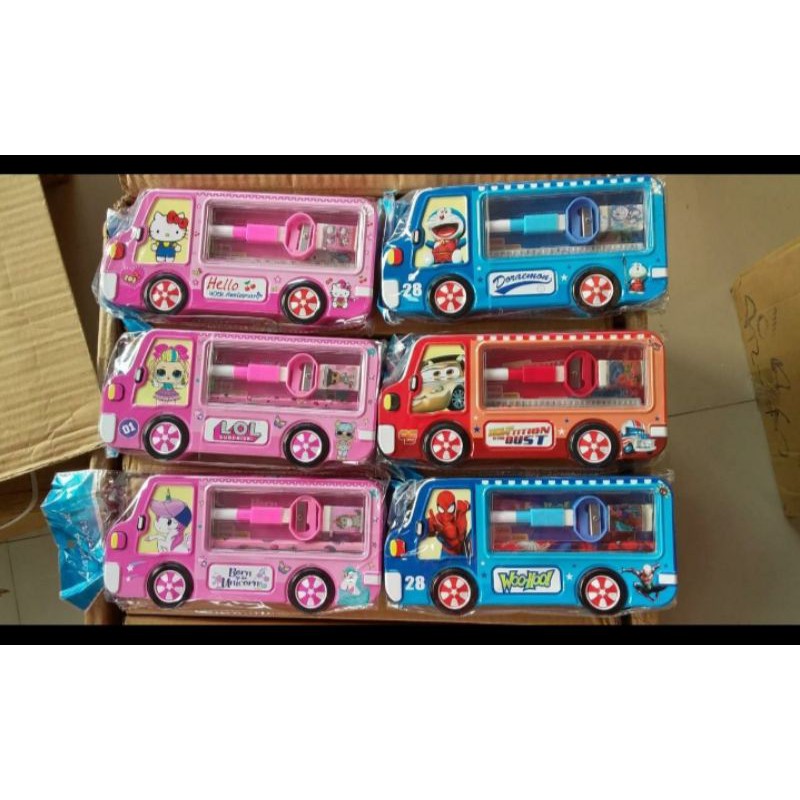 

tempat pensil karakter