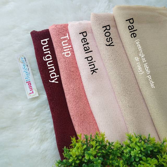 Hijab Segi Empat Cornskin Premium / Segiempat Cornskin