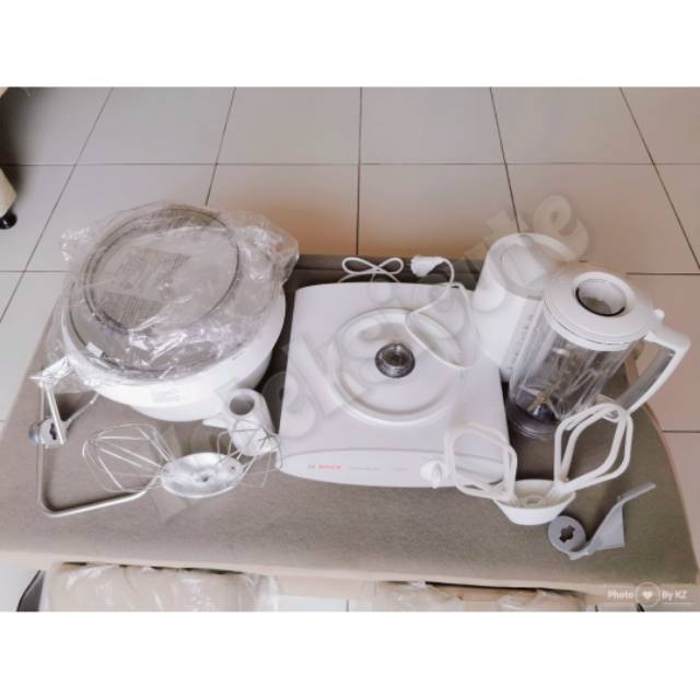 Mixer Bosch MUM 6681 Bekas seperti Baru Warna Putih