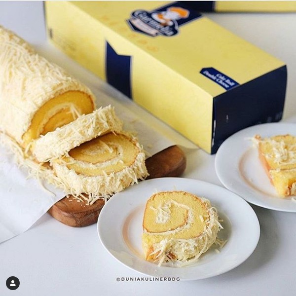 

ROLL CAKE / BOLU GULUNG GARMELIA OLEH OLEH BANDUNG