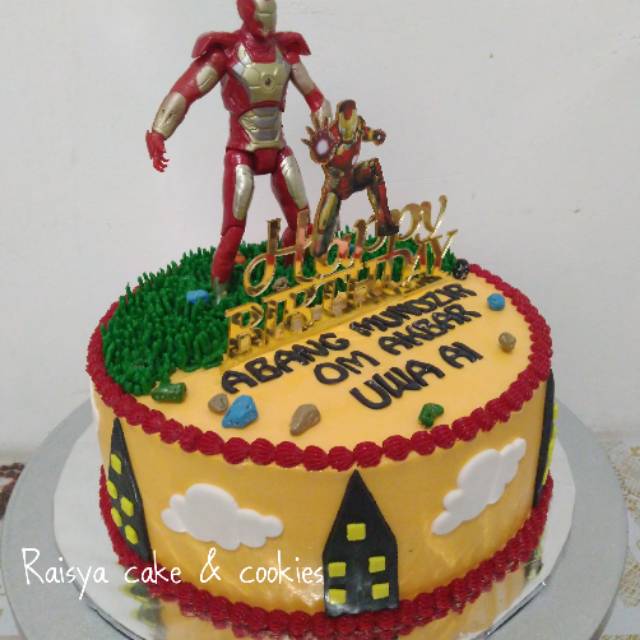 

Kue ulang tahun iron man