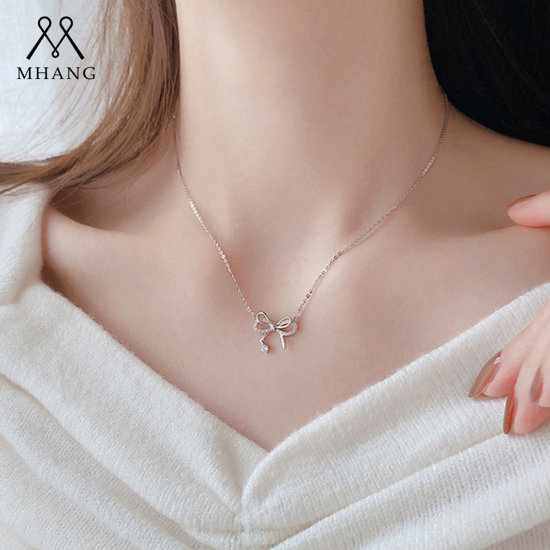 Kalung Desain Pita Aksen Berlian Gaya Retro Untuk Wanita