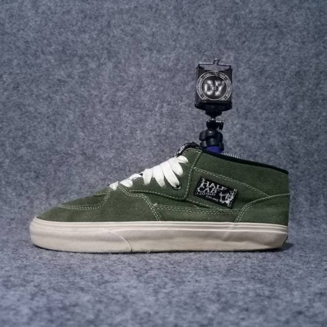 LIMITED EDITION VANS HALF CAB 20 YEAR SIZE 41 SUEDE GREEN WHITE ORIGINAL BONUS BAJU KAOS VANS USA