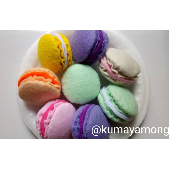 MACARONS