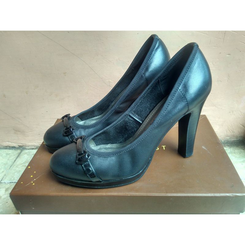 Sepatu kantor wanita everbest original size 37