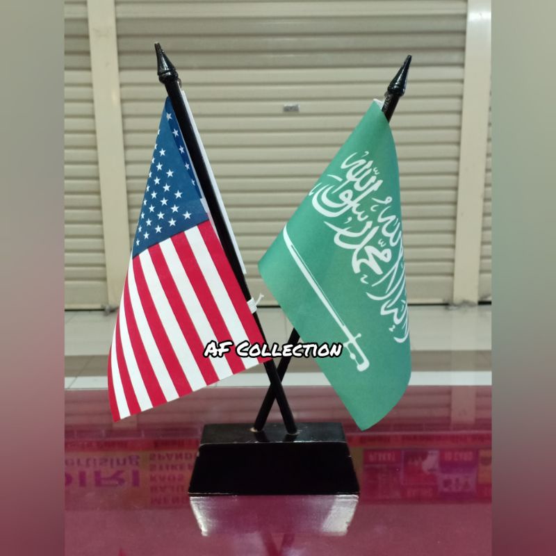 

Terbaik Bendera Meja + Tiang Kayu Silang
