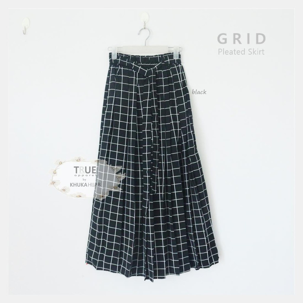 ROK PLISKET MOTIF kotak