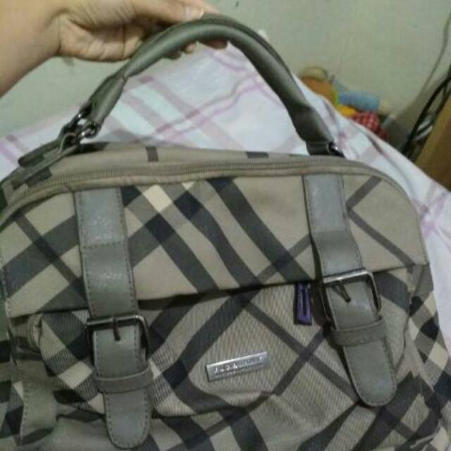 Tas Burberry second