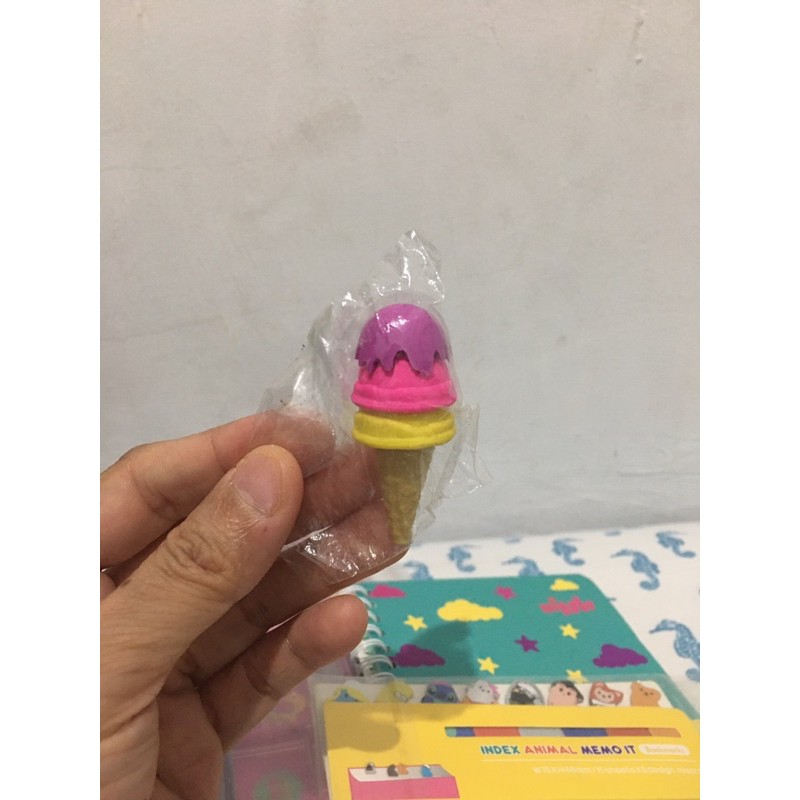 

penghapus wiggle ice cream tumpuk