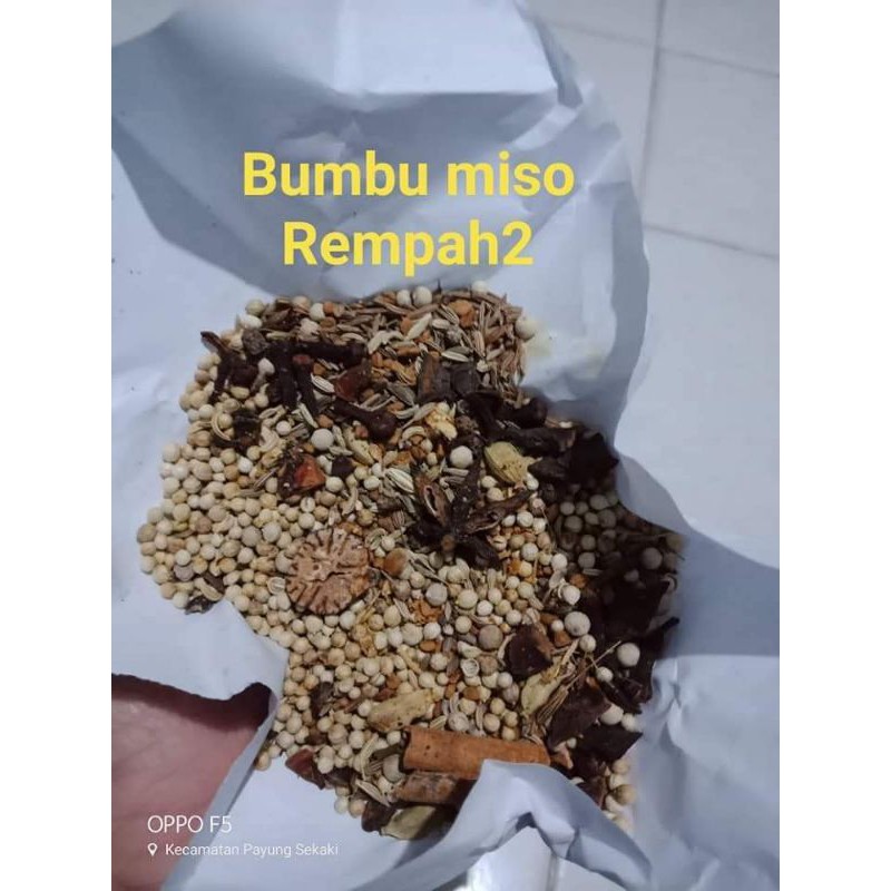 

bumbu miso sangat wangi khas selat panjang beli 10bungkus free kain miso ya