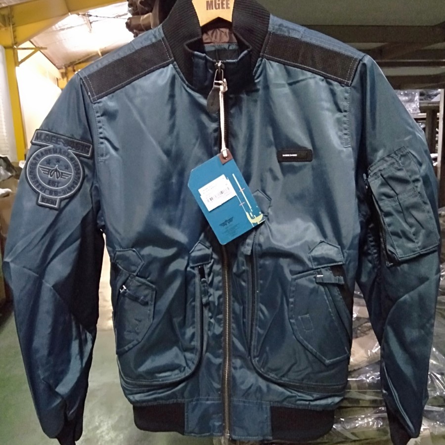 JAKET BOMBER MGEE CROSS C012 - BLUE