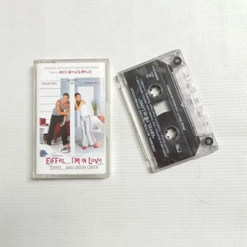 Kaset Eiffel Im in Love