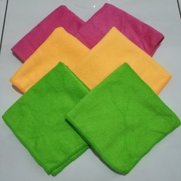 Handuk mikrofiber tanggung