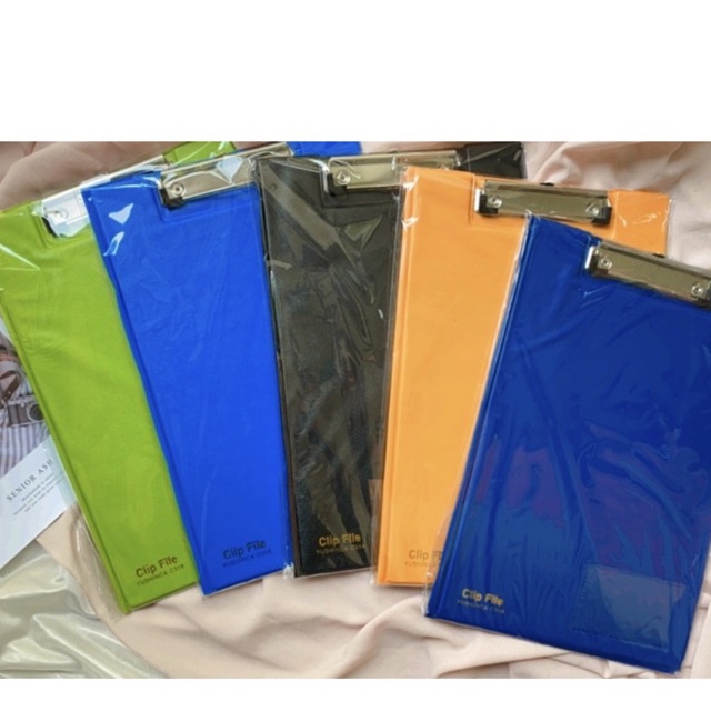 

YUSHINCA Clipboard Papan Jalan Model Cover Penutup Size Folio