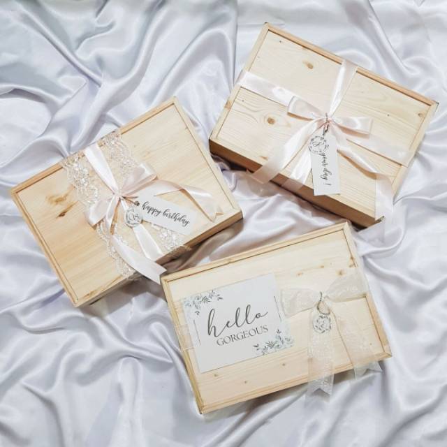 

Bridesmaid hampers / Homespa Giftbox