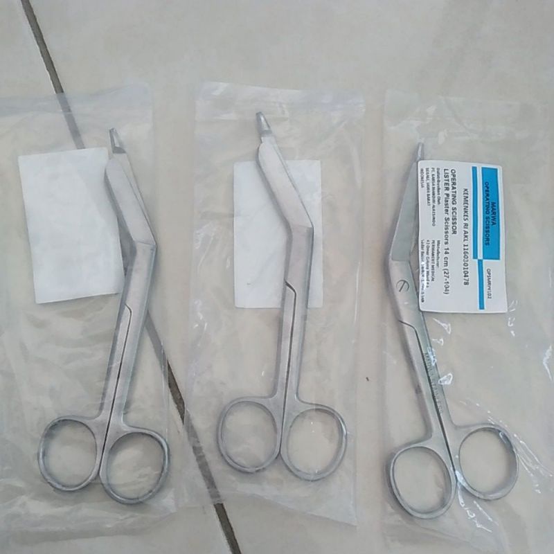 

gunting perban bengkok merk marwa