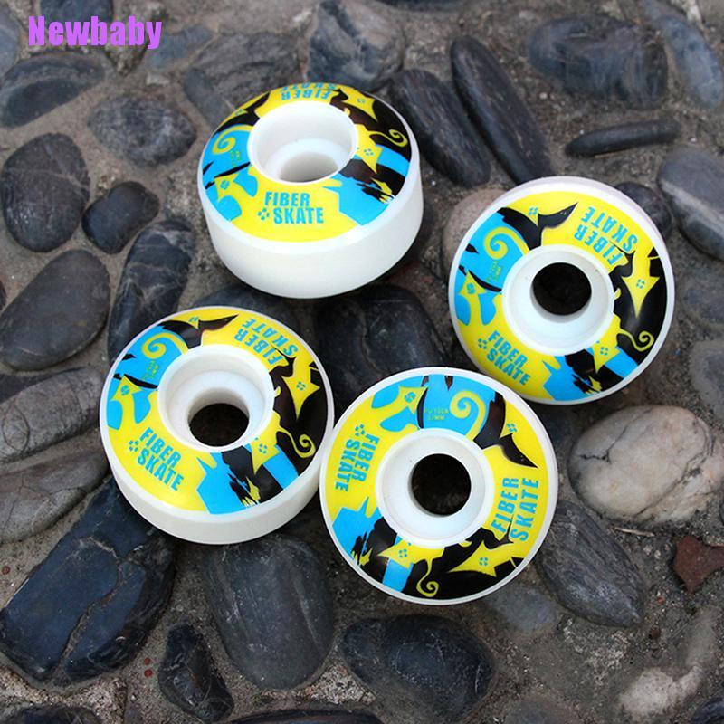 4pcs / lot Roda Skateboard Pengganti Warna Putih